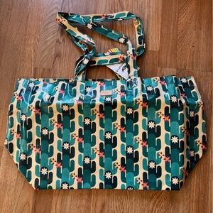 Consuela RARE NWT Grab N Go Bag in Spike Cactus Print